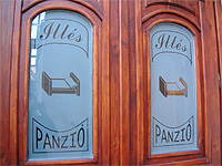 Olcs�, kultur�lt sz�ll�slehet�s�g Szegden Ill�s Panzi� -  St�szi Vad�sz�tterem -  Szeged - Maros u.