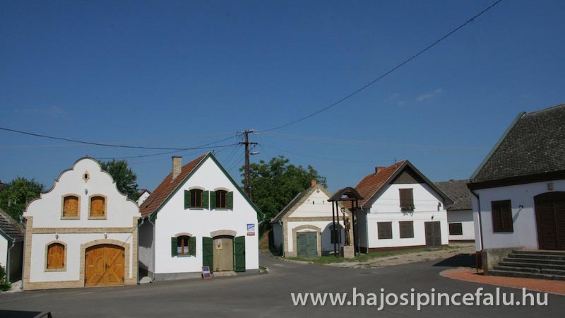 Nyitott Pincenapok Hajós 2019